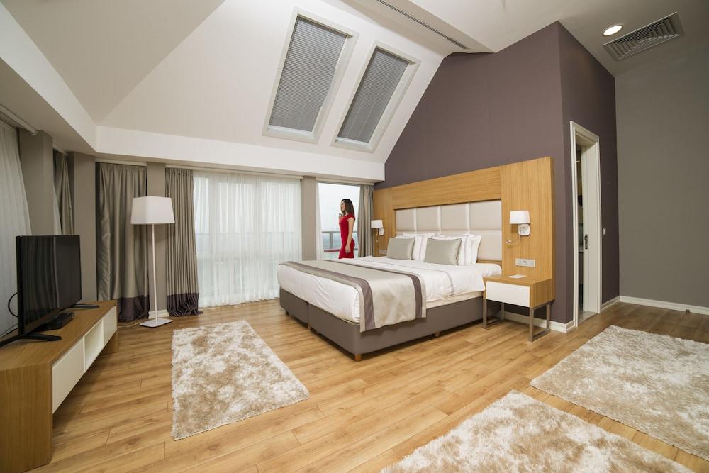 Radisson Residences Avrupa TEM Istanbul Bagian luar foto