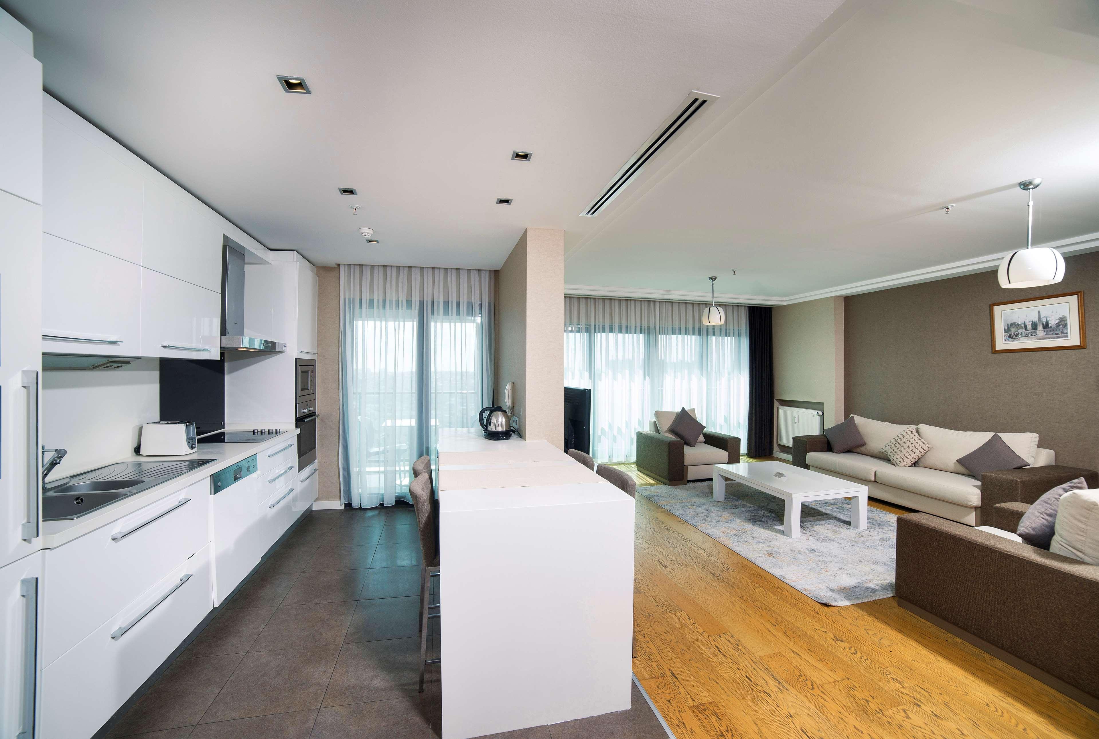 Radisson Residences Avrupa TEM Istanbul Bagian luar foto