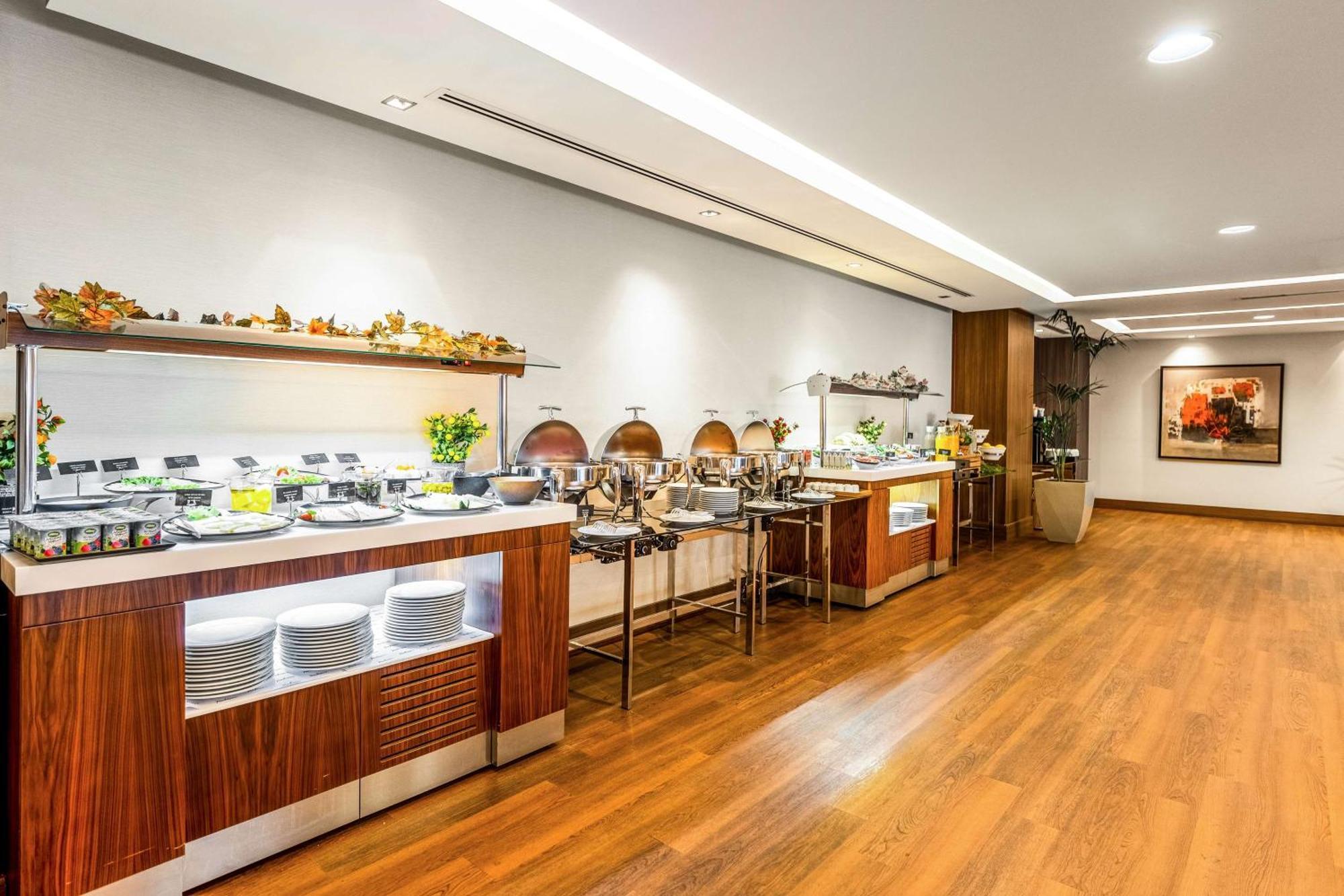 Radisson Residences Avrupa TEM Istanbul Bagian luar foto