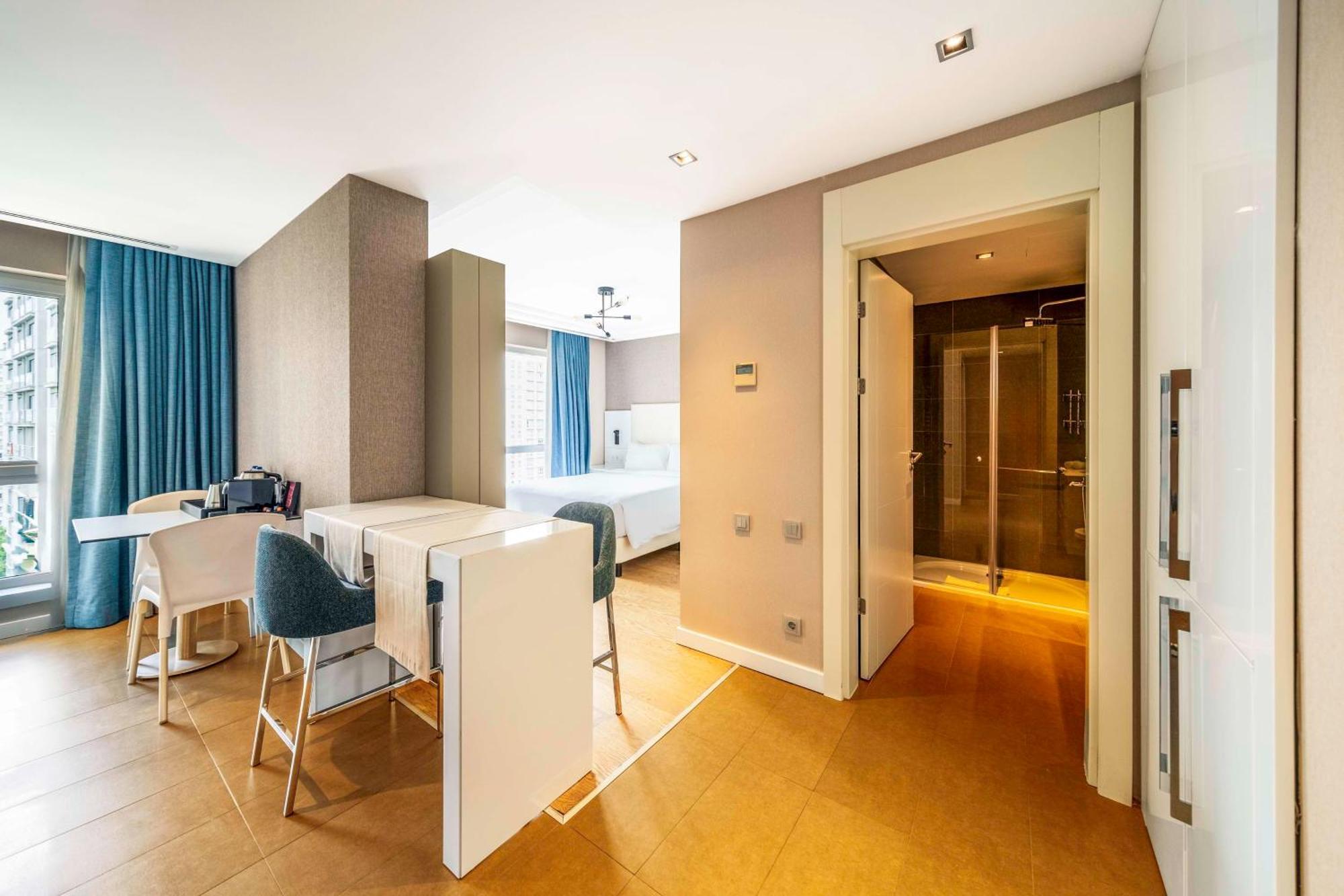 Radisson Residences Avrupa TEM Istanbul Bagian luar foto